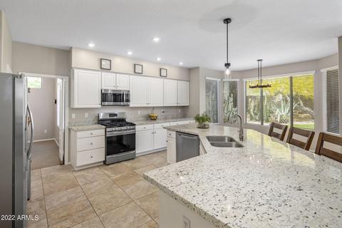 4620 E Hamblin Dr, Phoenix, AZ 85050 photo 4