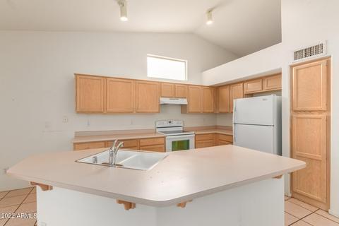 4715 E Summerhaven Dr, Phoenix, AZ 85044 photo 12