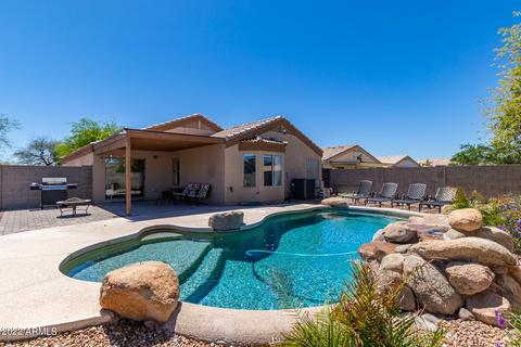 1332 W Montebello Ave, Apache Junction, AZ 85120 photo 1