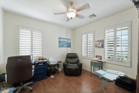 4857 S Summit Ct, Gilbert, AZ 85298 photo 10