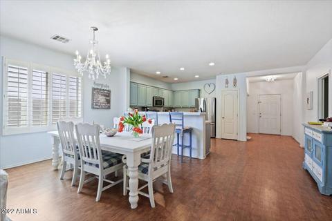 4857 S Summit Ct, Gilbert, AZ 85298 photo 2