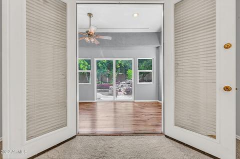 742 E Krista Way, Tempe, AZ 85284 photo 9