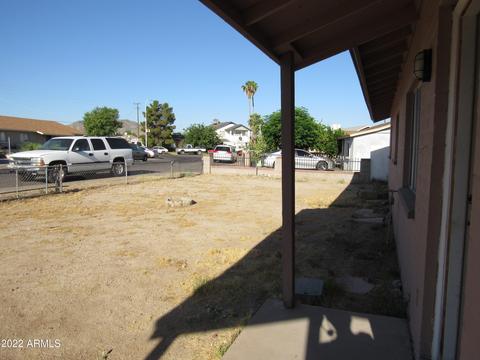 310 E Desert Dr, Phoenix, AZ 85042 photo 4