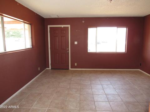 310 E Desert Dr, Phoenix, AZ 85042 photo 6