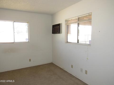 310 E Desert Dr, Phoenix, AZ 85042 photo 16