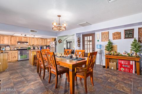 978 E Mesquite Ave, Apache Junction, AZ 85119 photo 10