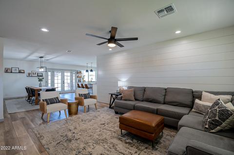 838 E Harmony Ave, Mesa, AZ 85204 photo 3