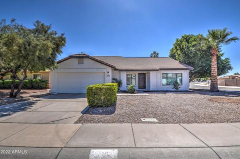 908 N Quartz St, Gilbert, AZ 85234 photo 1