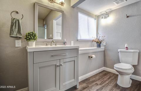351 E Thomas Rd #D204, Phoenix, AZ 85012 photo 24