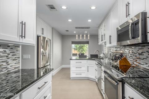4614 E Cambridge Ave, Phoenix, AZ 85008 photo 10