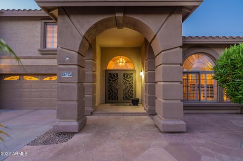 7532 E Laurel St, Mesa, AZ 85207 photo 3