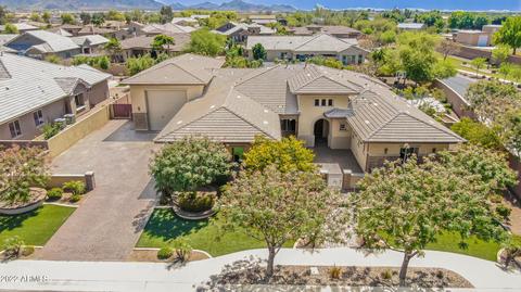 2031 E Crescent Way, Gilbert, AZ 85298 photo 5