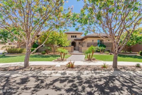2031 E Crescent Way, Gilbert, AZ 85298 photo 1