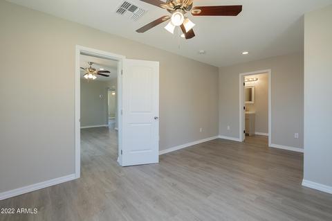 4806 S 36th Dr, Phoenix, AZ 85041 photo 13