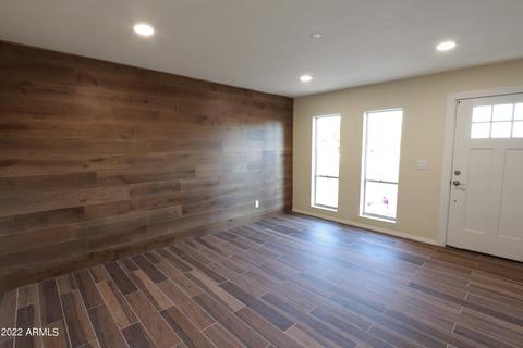 442 E Holmes Ave, Mesa, AZ 85204 photo 3