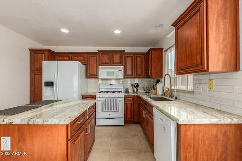 2918 E Windsong Dr, Phoenix, AZ 85048 photo 5