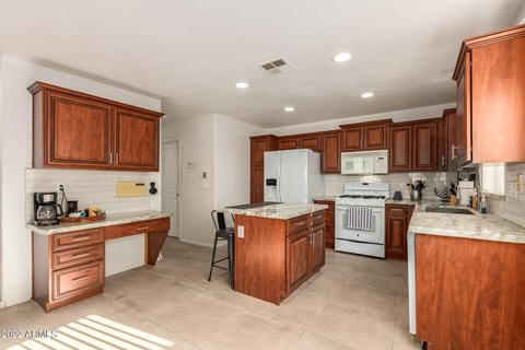 2918 E Windsong Dr, Phoenix, AZ 85048 photo 4