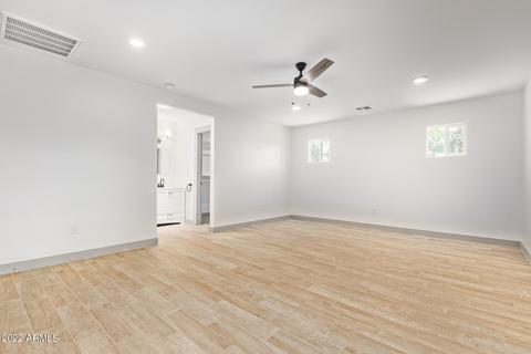 5743 N 11th Pl, Phoenix, AZ 85014 photo 13