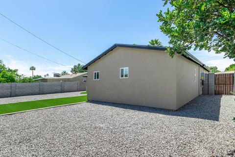 5743 N 11th Pl, Phoenix, AZ 85014 photo 27