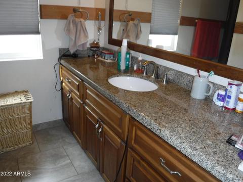 4117 E Charter Oak Rd E, Phoenix, AZ 85032 photo 2