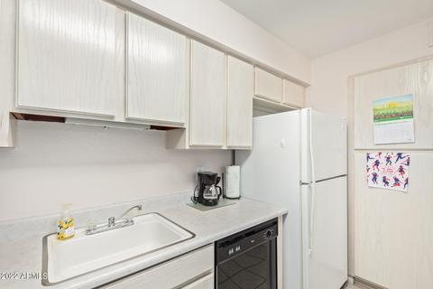2121 S Pennington -- #60, Mesa, AZ 85202 photo 10