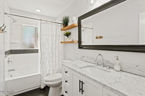 3928 E Whitton Ave, Phoenix, AZ 85018 photo 26