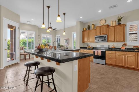 4081 E Carob Dr, Gilbert, AZ 85298 photo 10