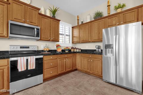 4081 E Carob Dr, Gilbert, AZ 85298 photo 14