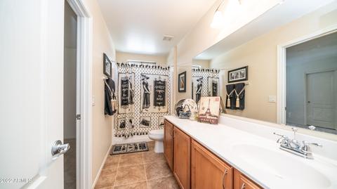 4371 E Selena Dr, Phoenix, AZ 85050 photo 6