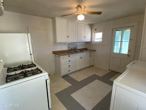 7 Cochise Row, Bisbee, AZ 85603 photo 5