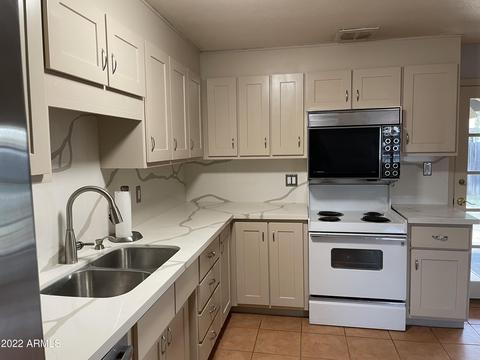 3527 E Crocus Dr, Phoenix, AZ 85032 photo 5