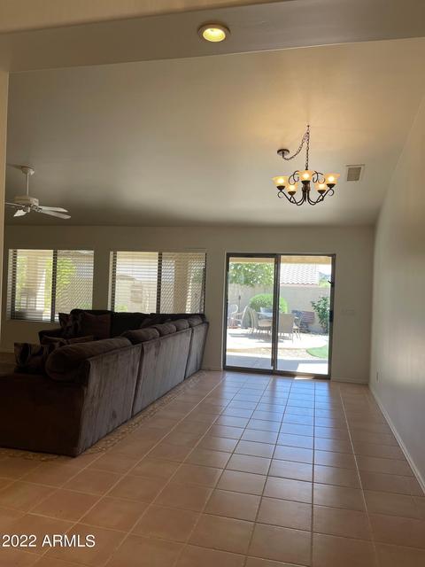 1301 E Michelle Dr, Phoenix, AZ 85022 photo 2