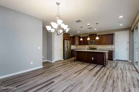 2102 S Wallrade Ln, Gilbert, AZ 85295 photo 15