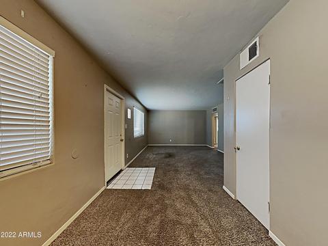 733 W 3rd Pl, Mesa, AZ 85201 photo 2