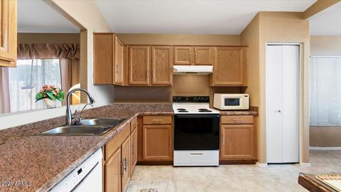 2315 E Aire Libre Ave, Phoenix, AZ 85022 photo 12