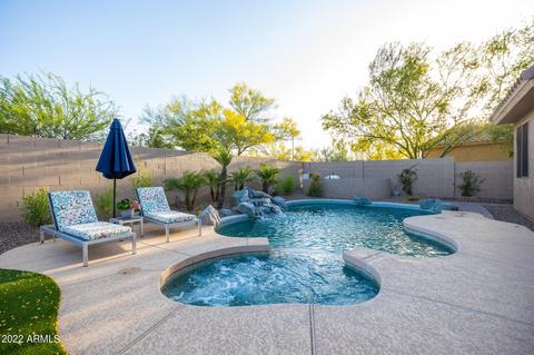 2019 W Spur Dr, Phoenix, AZ 85085 photo 3