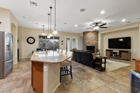 2019 W Spur Dr, Phoenix, AZ 85085 photo 8