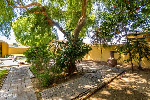 620 E Harmont Dr, Phoenix, AZ 85020 photo 41