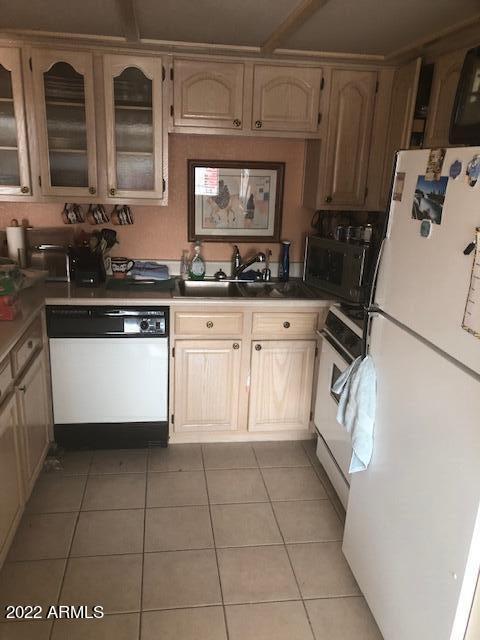 324 E Lancaster Ct, Florence, AZ 85132 photo 8
