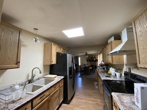 5016 E Shirley Dr, Hereford, AZ 85615 photo 9