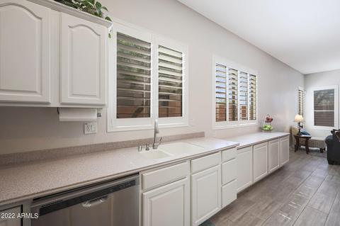 25430 N Hackberry Dr, Phoenix, AZ 85083 photo 18