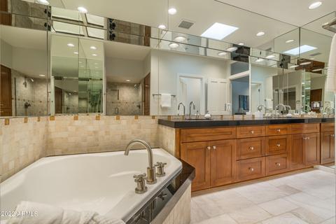 5771 N Echo Canyon Cir, Phoenix, AZ 85018 photo 30