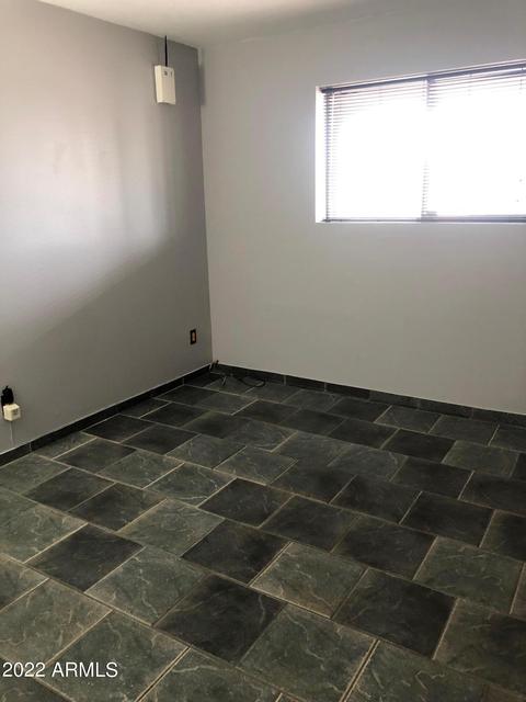 1302 E Orangewood Ave, Phoenix, AZ 85020 photo 11
