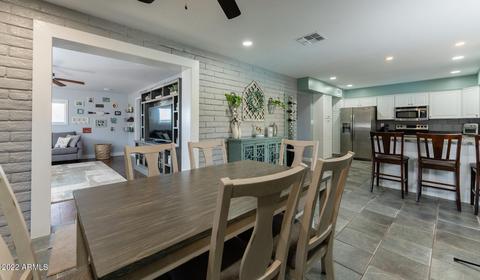 1302 E Orangewood Ave, Phoenix, AZ 85020 photo 5
