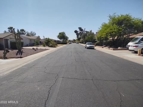 2244 Everett Dr, Phoenix, AZ 85022 photo 4