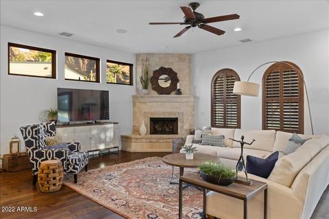 5837 N 46th Pl, Phoenix, AZ 85018 photo 9