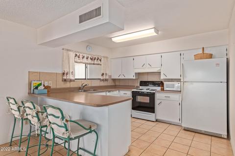 8110 Edgewood Cir, Mesa, AZ 85208 photo 14