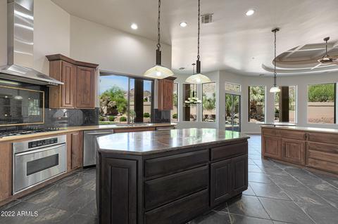 5316 E Royal View Dr S, Phoenix, AZ 85018 photo 13