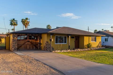 4623 E Holly St, Phoenix, AZ 85008 photo 2