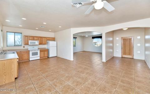 5255 N Idaho Rd, Apache Junction, AZ 85119 photo 3